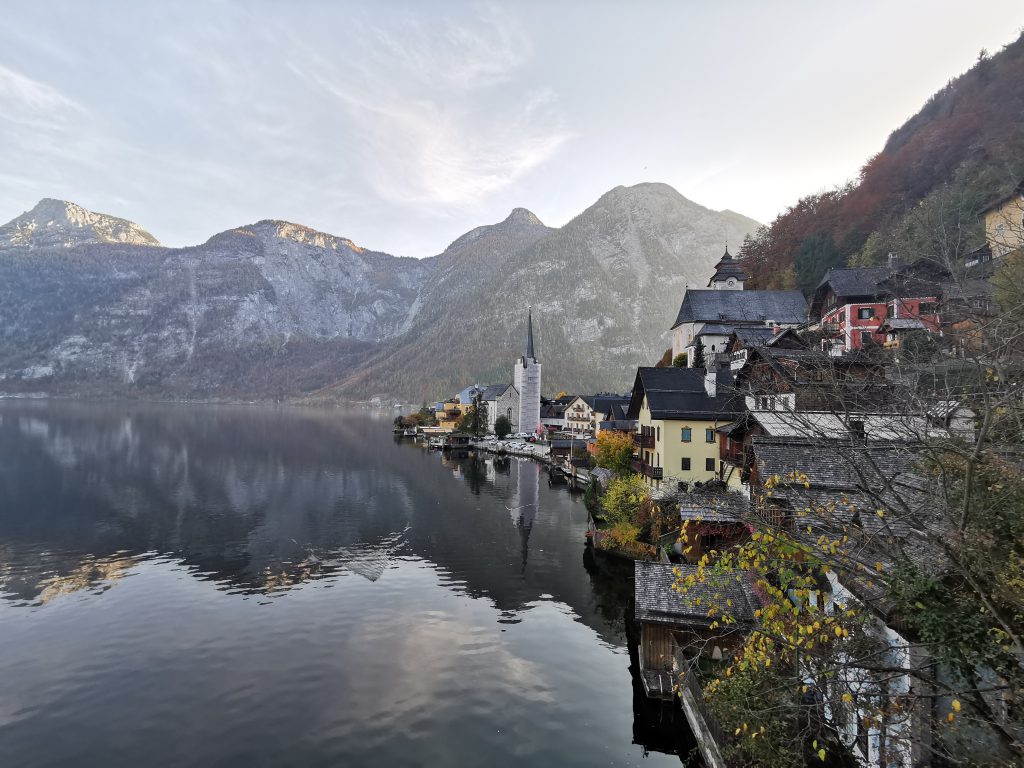 เที่ยว hallstatt เดือนไหน เดือนตุลาคม