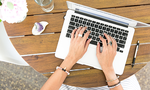 เขียนบทความ